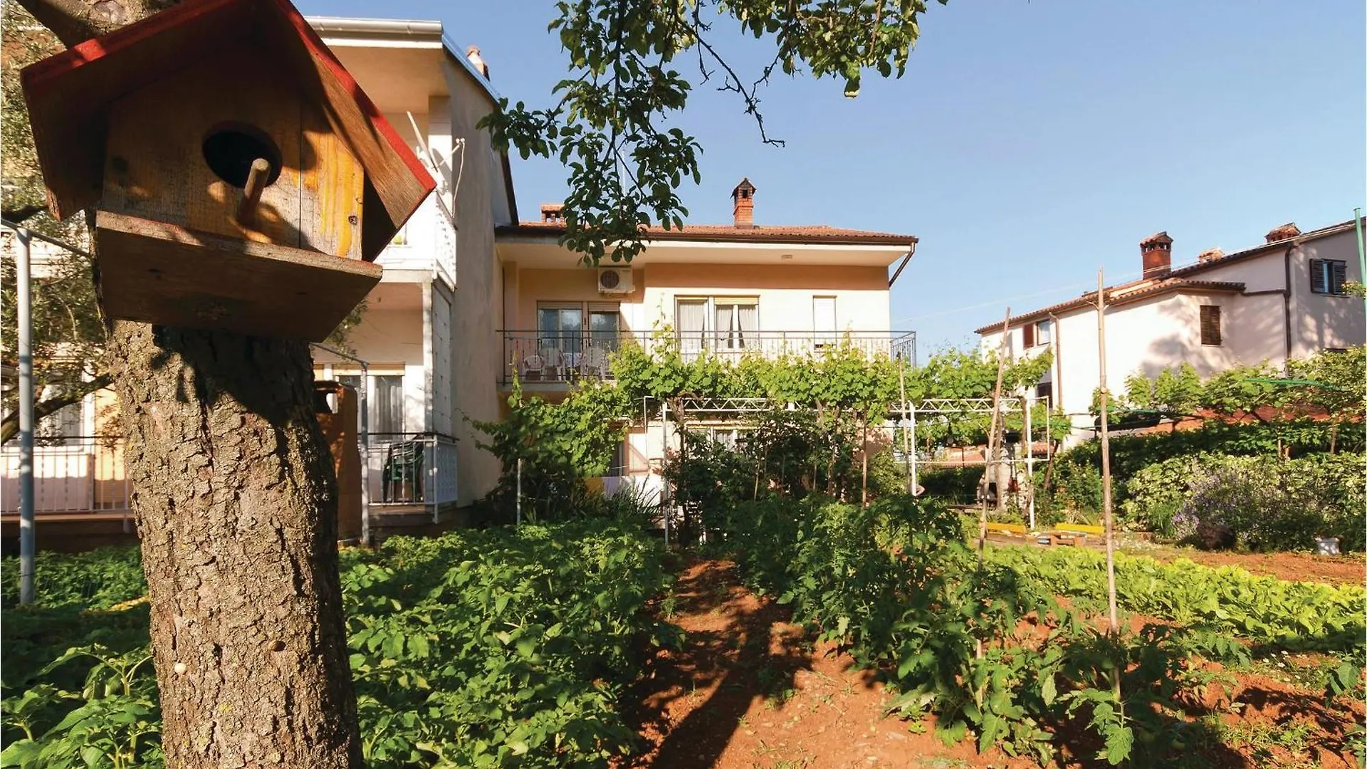 Awesome Apartment In Fazana With Kitchen 0*,  Croatia